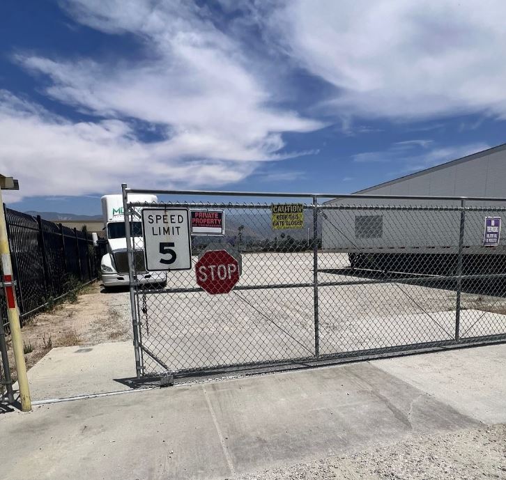 yard image